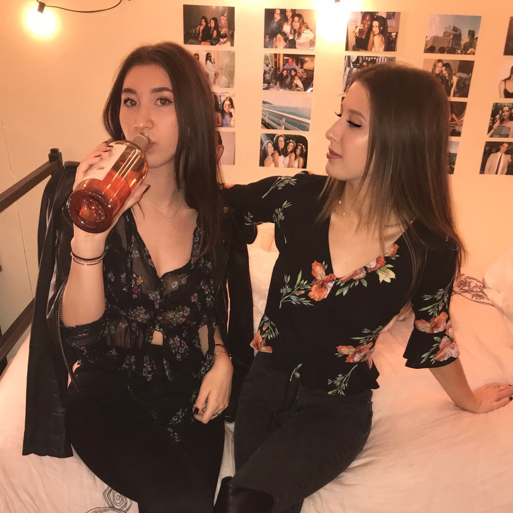 Meet your Posher, Clementine